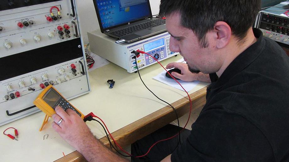 Calibration of electrical equipment 